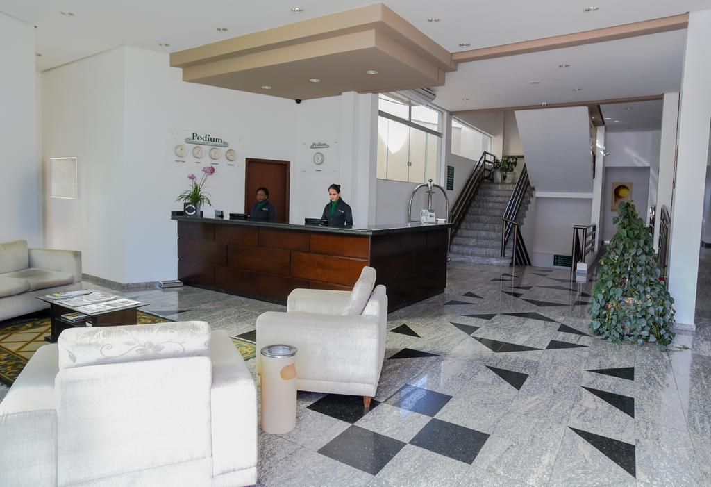 Podium Apart Hotel Varginha  Dış mekan fotoğraf